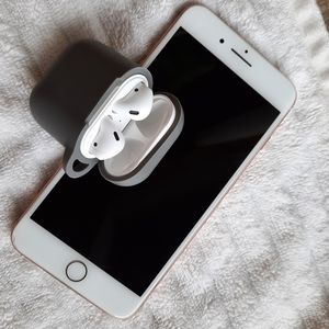 Iphone 8 Plus & Airpods